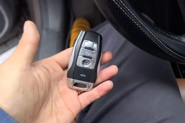 Used Haval H6 Coupe 2016 Blue Label 1.5T Automatic Two-Wheel Drive Urban Model