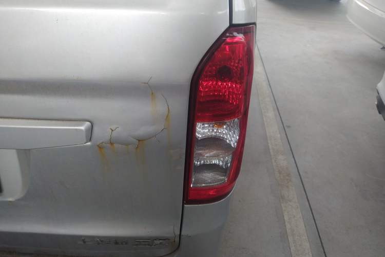 Used Wuling Rongguang V 2016 1.2L Standard Version