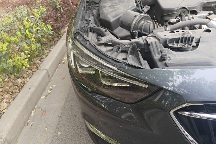 Used Buick Regal 2019 20T Luxury Model China VI Standard Right Front Headlight