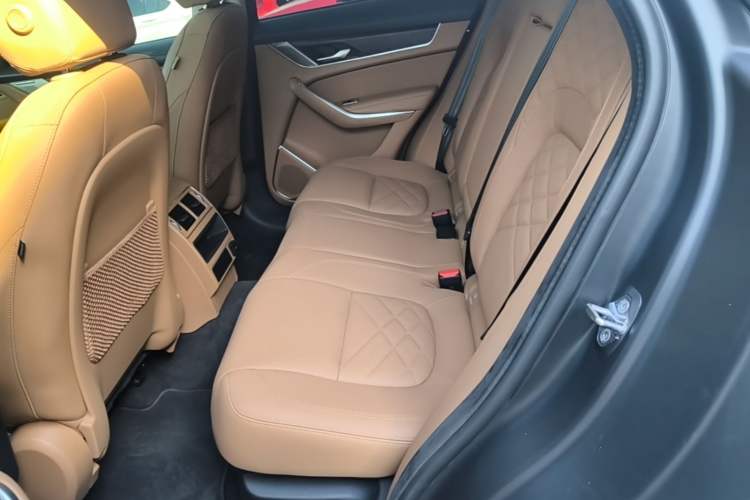 Used Jaguar F-PACE 2023 P250 HSE
