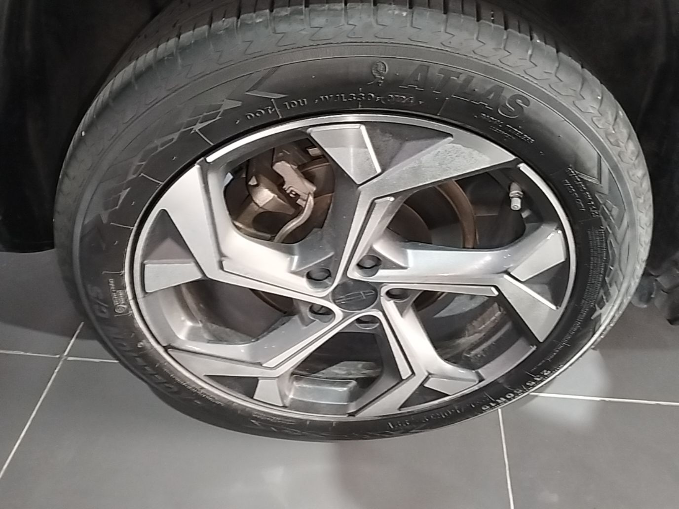 Geely Auto FX11 2023 1.5TD DCT Prestige Edition — снимка 11