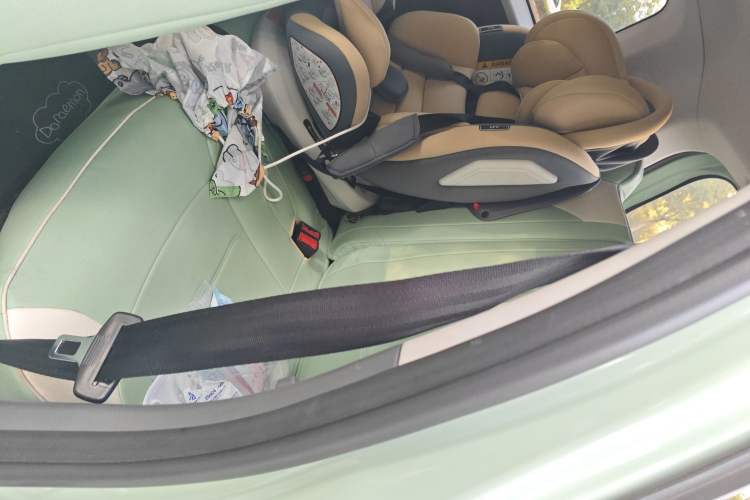 Used CHANGAN Lumin 2022 210km Sweet Edition