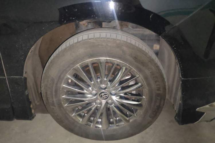 Used Toyota Alphard 2019 Dual-Engine 2.5L Prestige Edition Right Front Wheel Hub