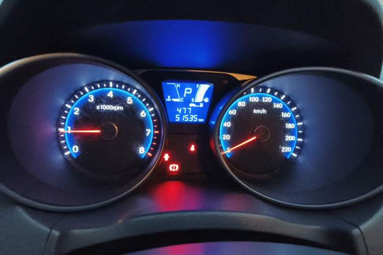 Used Hyundai ix35 2015 2.0L Automatic 2WD Smart Type China IV