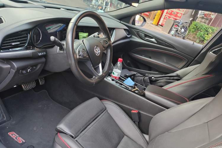 Used Buick Regal 2023 GS Prestige Model
