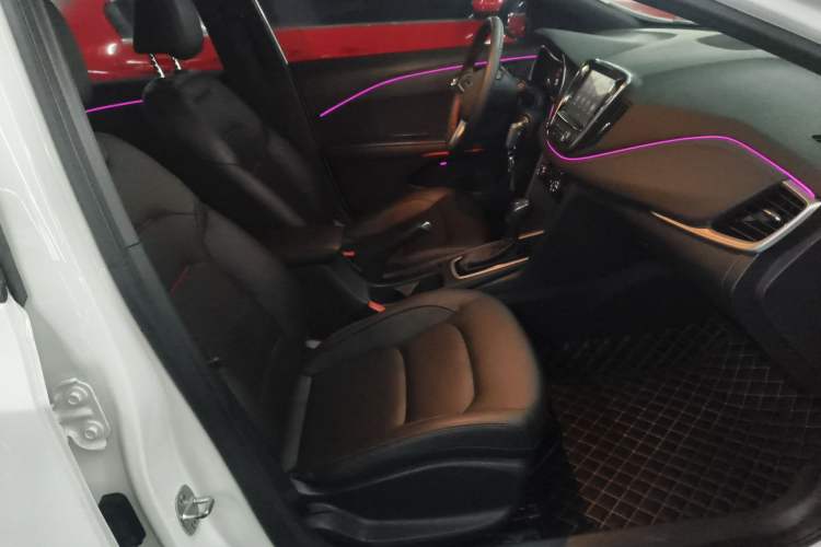 Used Chevrolet Monza 2019 RS 330T Automatic Comfort Edition China VI Standard