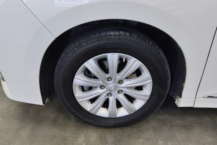 Used GAC Trumpchi M8 2020 Flagship Model 390T Deluxe Edition Left Front Wheel Hub