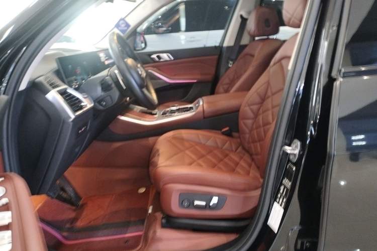 Used BMW X5 2023 xDrive 30Li Luxury M Sport Night Edition Package