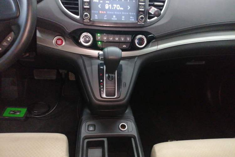 Used Honda CR-V 2015 2.0L two-wheel drive Fashion Edition