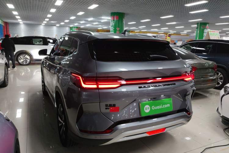 Used BYD Song PLUS New Energy 2023 Champion Edition EV 520KM Prestige Model
