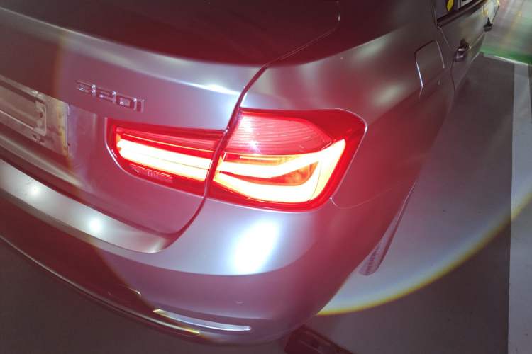 Used BMW 3 Series 2016 320i Fashion Model