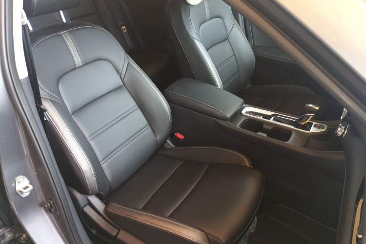 Used Nissan Sylphy 2026 Model 1.6L CVT Genuine Edition Right Front Seat