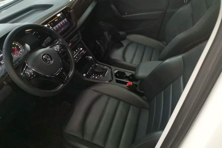 Used Volkswagen Tharu 2021 280TSI Two-Wheel Drive Comfort Edition