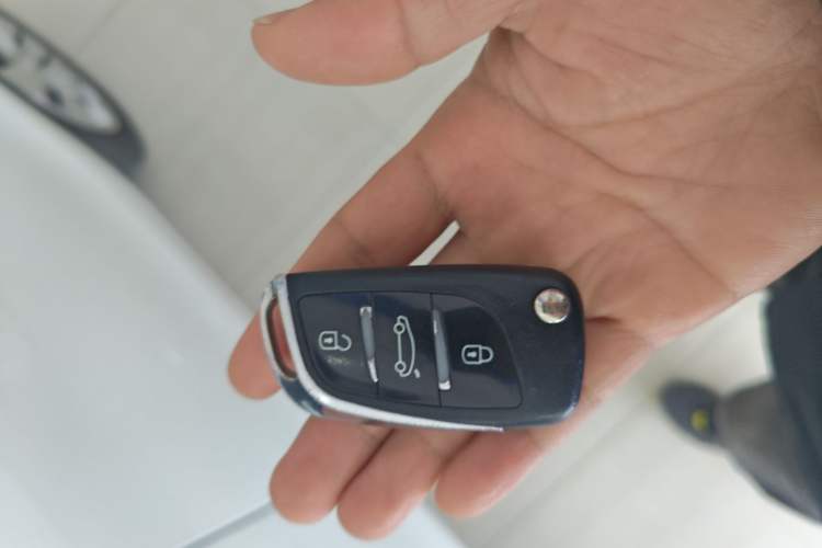 Used Toyota YARiS L Zhi Xuan 2021 1.5L CVT Leading Edition
