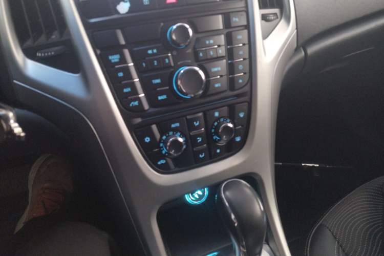 Used Buick GT 2014 XT 1.6L Automatic Fashion Edition
