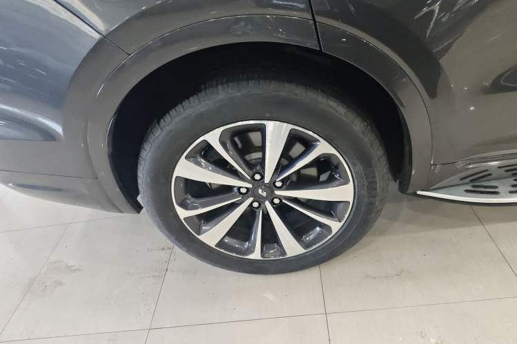 Used Li Auto ONE 2020 Extended-Range 6-Seater Version
