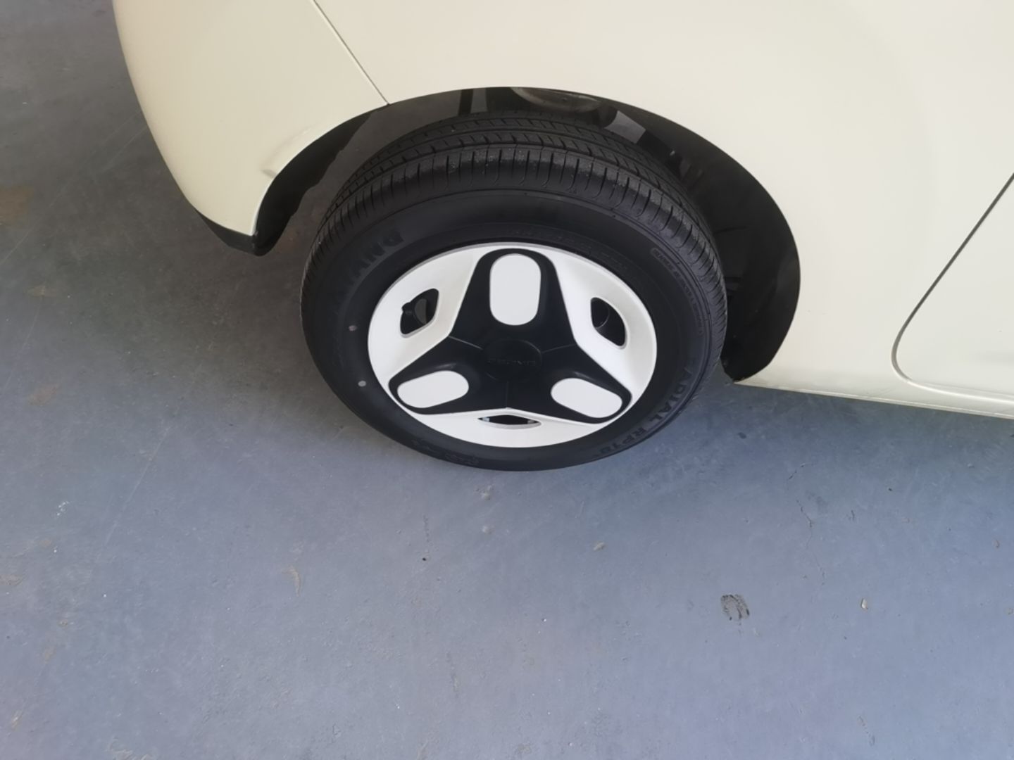 Geely Galaxy Panda 2025 210 km – Yuanqi Bear — снимка 11