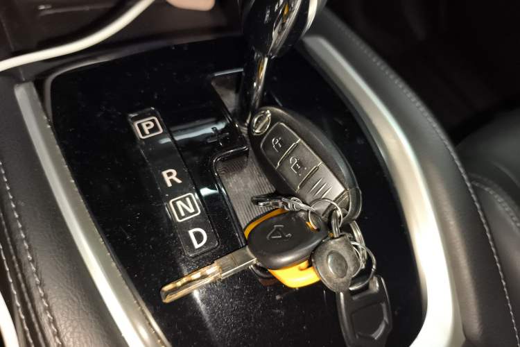 Used Nissan X-Trail 2014 2.0L CVT Comfort Edition 2WD
