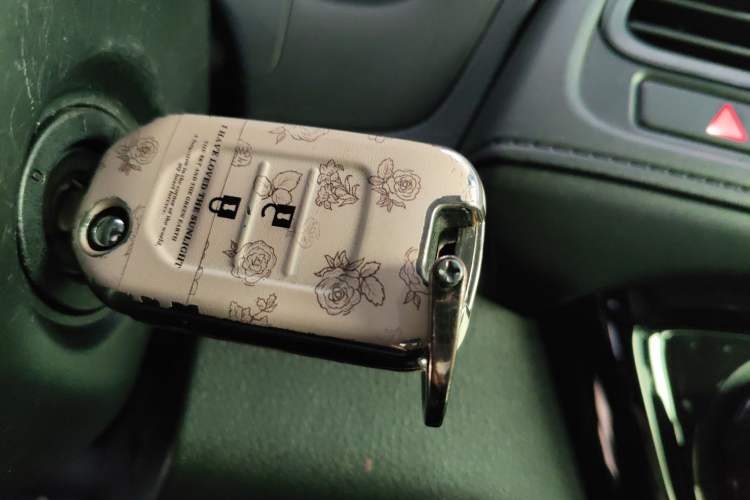 Used Honda Vezel 2020 1.5L CVT Pioneer Edition
