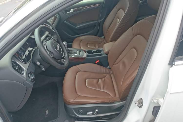 Used Audi A4L 2016 35 TFSI Collection Edition S line Comfort Model
