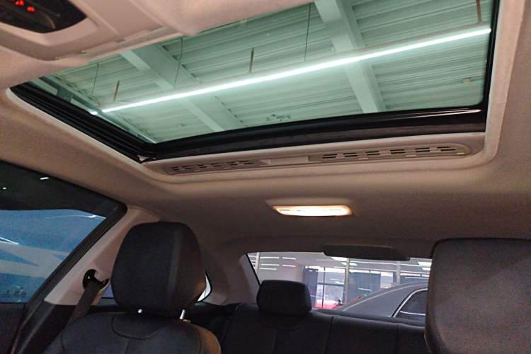 Used BMW 2 Series (Import) 2019 225i Sport Design Package
