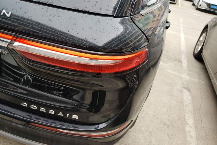 Used Lincoln Corsair 2022 2.0T Two-Wheel Drive Luxury Edition Right Rear Taillight