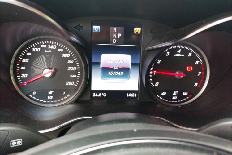 Used Mercedes-Benz GLC Coupe 2017 GLC 260 4MATIC Coupe SUV
