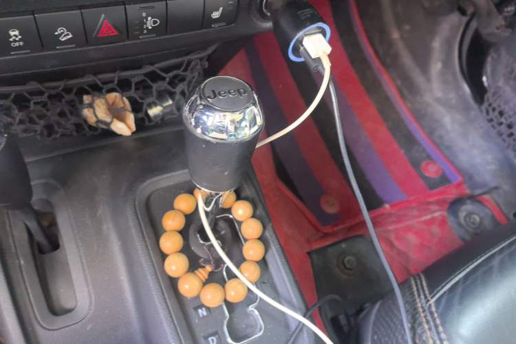 Used Jeep Wrangler 2014 3.6L Longteng Collection Edition Gear Lever