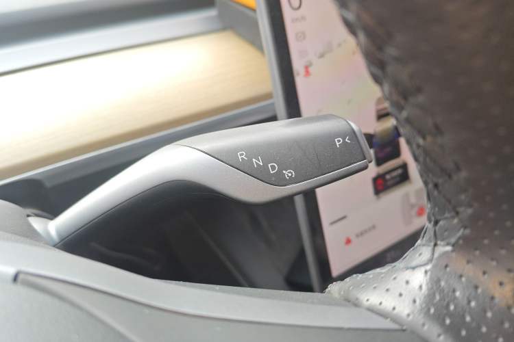 Used Tesla Model Y 2021 Standard Range Rear-Wheel Drive Version