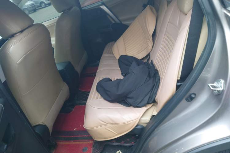 Used Toyota RAV4 2013 2.0L CVT Two-Wheel Drive Urban Edition