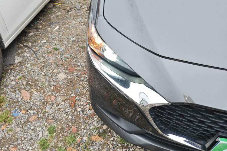 Used Mazda 3 Axela 2021 1.5L Automatic ZhiMei Edition