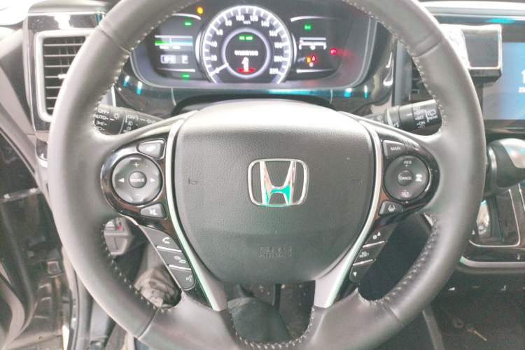 Used Honda Elysion 2019 2.0L Hybrid Luxury Edition