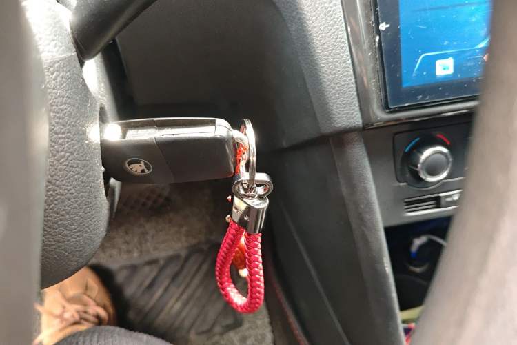 Used Skoda Rapid Spaceback 2016 Revised 1.6L Automatic Smart Drive Version
