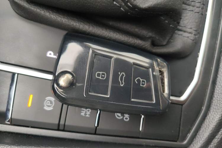 Used Volkswagen Lavida 2024 1.5L Automatic 5 Million Edition