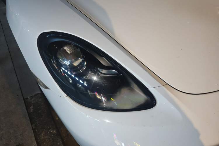 Used Porsche 718 2018 Boxster 2.0T
