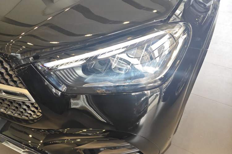 Used Mercedes-Benz GLE 2024 GLE 450 4MATIC AMG Line
