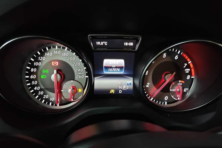 Used Mercedes-Benz GLA 2016 GLA 200 Sport Edition Instrument Cluster