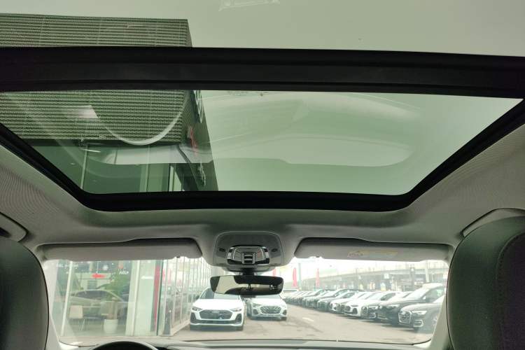 Used Audi e-tron 2019 55 quattro Technology Edition