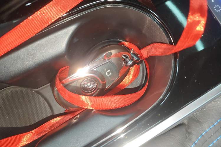 Used Buick Velite 6 2020 Plug-in Hybrid Connected Smart Edition