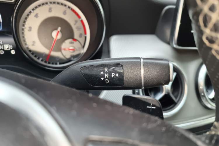 Used Mercedes-Benz GLA 2016 GLA 200 Sport Edition Gear Lever