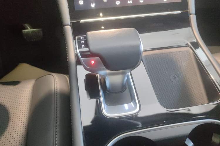 Used Li Auto ONE 2020 Extended-Range 6-Seater Version Gear Lever