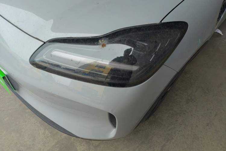 Used Wuling Bingo PLUS 2024 510 km Flagship Edition Four-Seater Version Left Front Headlight