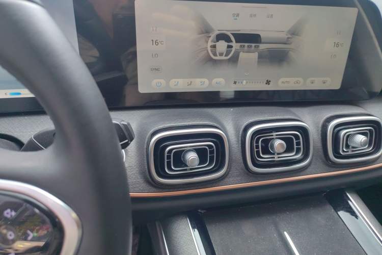 Used Chery Tiggo 9 2023 Restyled 2.0T Automatic Two-Wheel Drive Luxury Edition 5 Seats