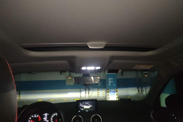 Used Audi A3 2019 Sportback 35 TFSI Sporty Version National V
