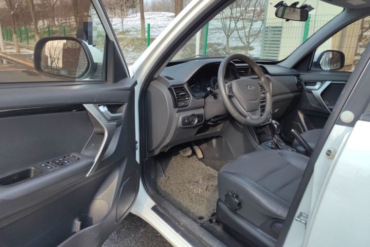 Used Chery Tiggo 3 2016 1.6L CVT ZhiShang Edition Driver Seat