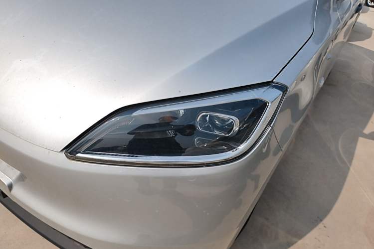 Used Wuling Hongguang New Energy 2024 All-Electric Model 300KM Standard Version
