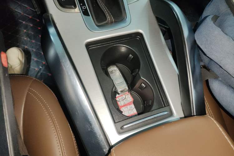 Used Geely Auto Emgrand X7 Sport 2016 1.8TD Automatic ZhiZun Version