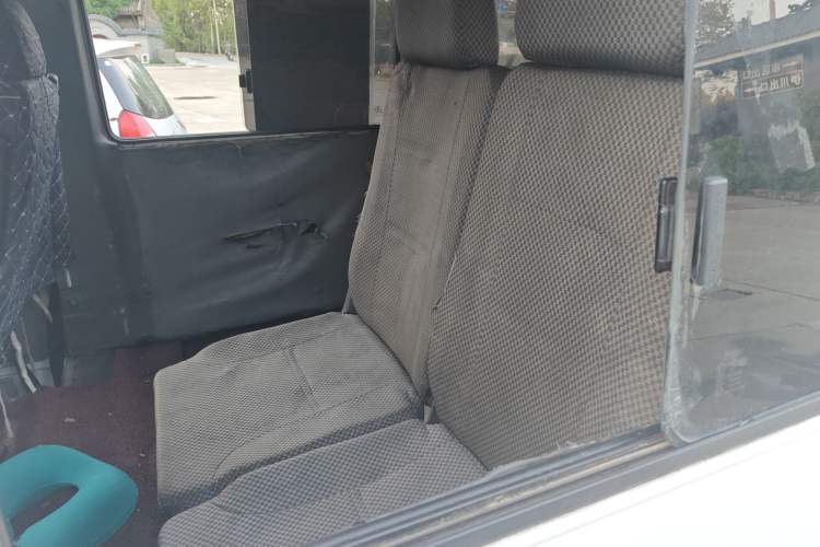 Used Iveco Daily 2014 2.5T-A35 NJ6484ACM47Z4
