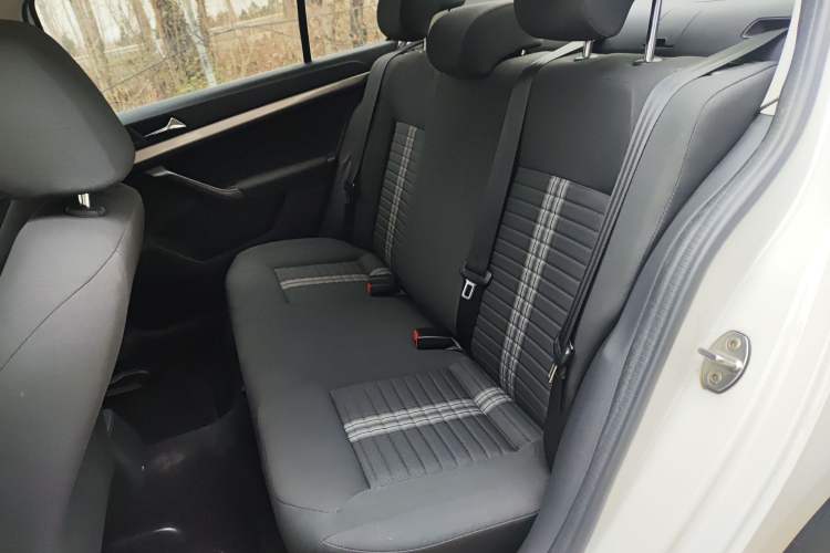 Used Volkswagen Lavida 2019 Lavida Start 1.5L Manual Fashion Edition China VI Standard
