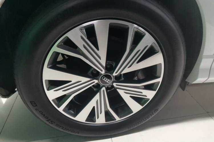 Used Audi Q4 e-tron 2023 40 e-tron Adventure Edition
